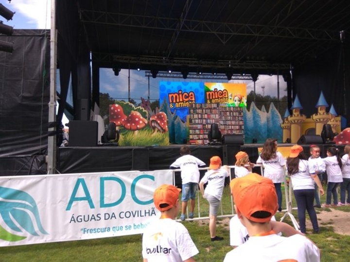 DIA MUNDIAL DA CRIAN&Ccedil;A